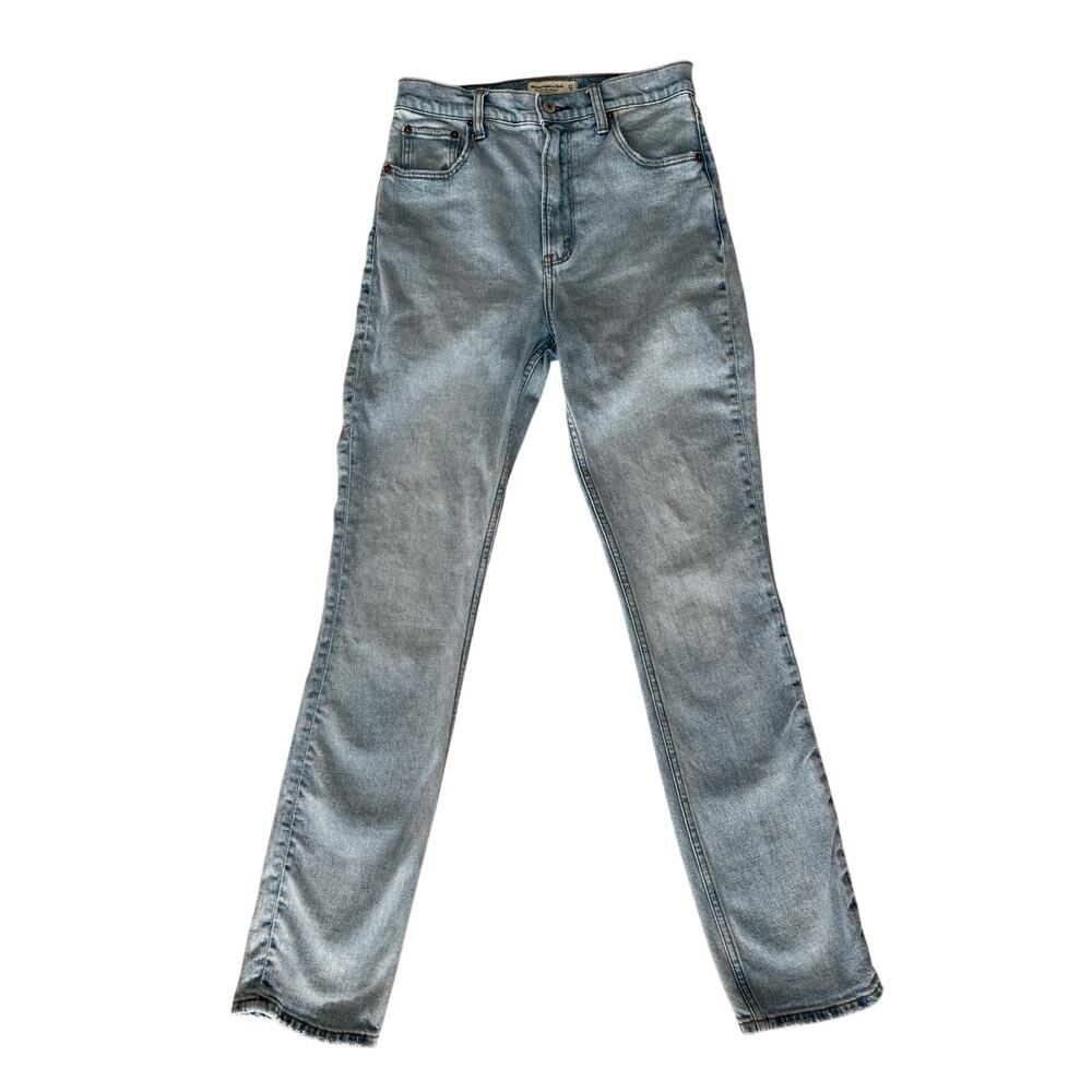 Abercrombie 90s Slim Straight Ultra High Rise Denim Light Wash Jeans 27 / 4